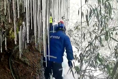 暴雪天氣通信中斷，但中國(guó)電信的溫暖一直在線_400.jpg